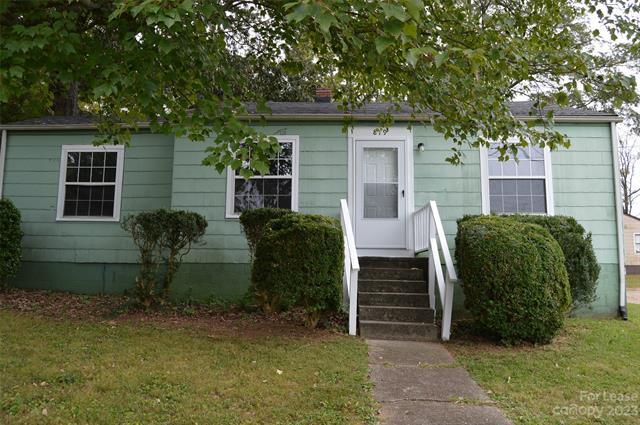 Building Photo - 819 Charlotte Ave