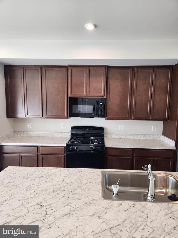 Foto del edificio - 30 Sage Wy