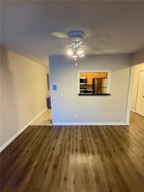 Foto del edificio - 3 Admiralty Dr