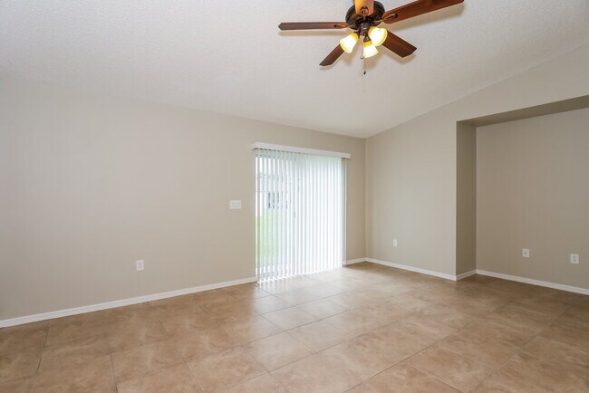 Building Photo - 505 Reddicks Cir