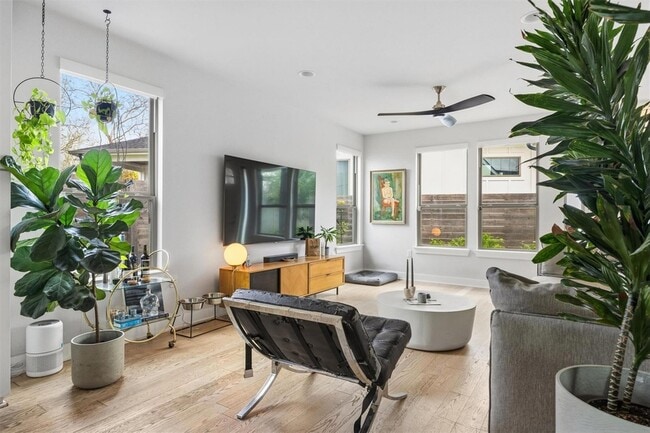 Building Photo - 4502 Banister Ln