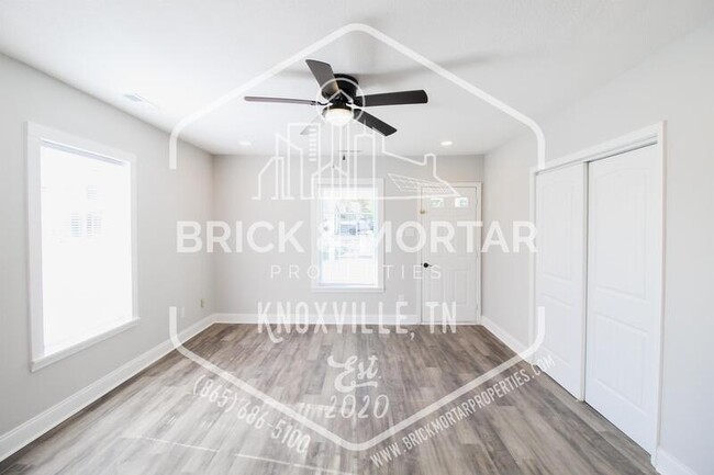 Foto del edificio - 3006 Sutherland Ave