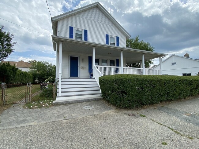 Building Photo - 9 Kenberma St