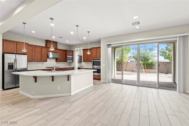 Building Photo - 11843 Cogoleto Ave