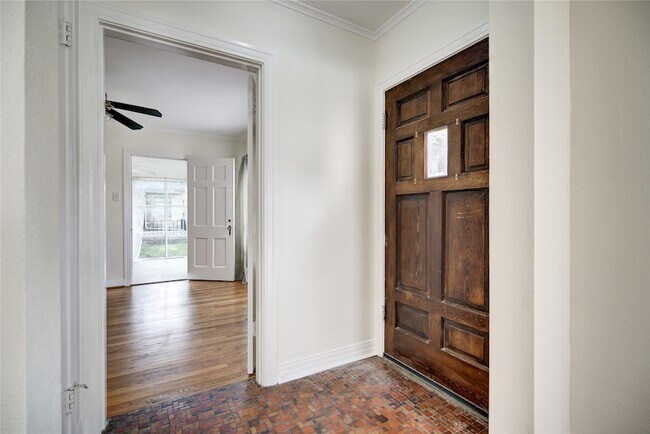 Foto del edificio - 5419 Longview St