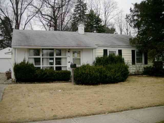Building Photo - 411 Manchester Dr