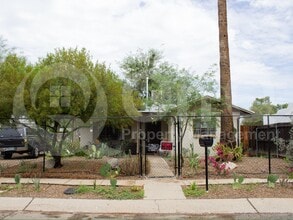 Building Photo - 3320 N Cardi Blvd