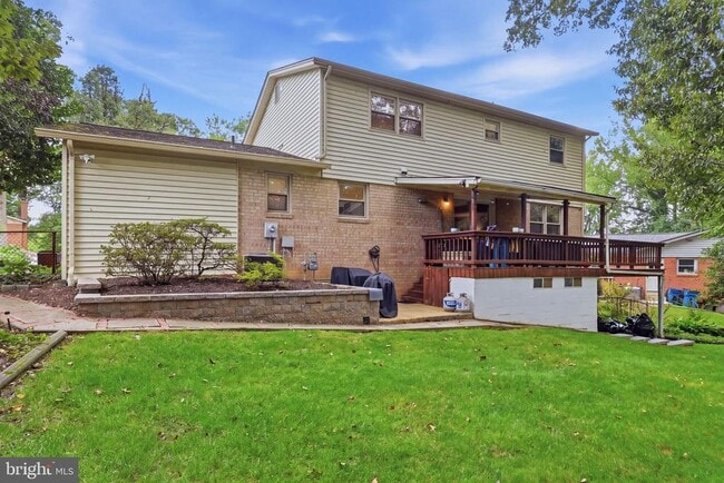 Building Photo - 6605 Grey Fox Dr