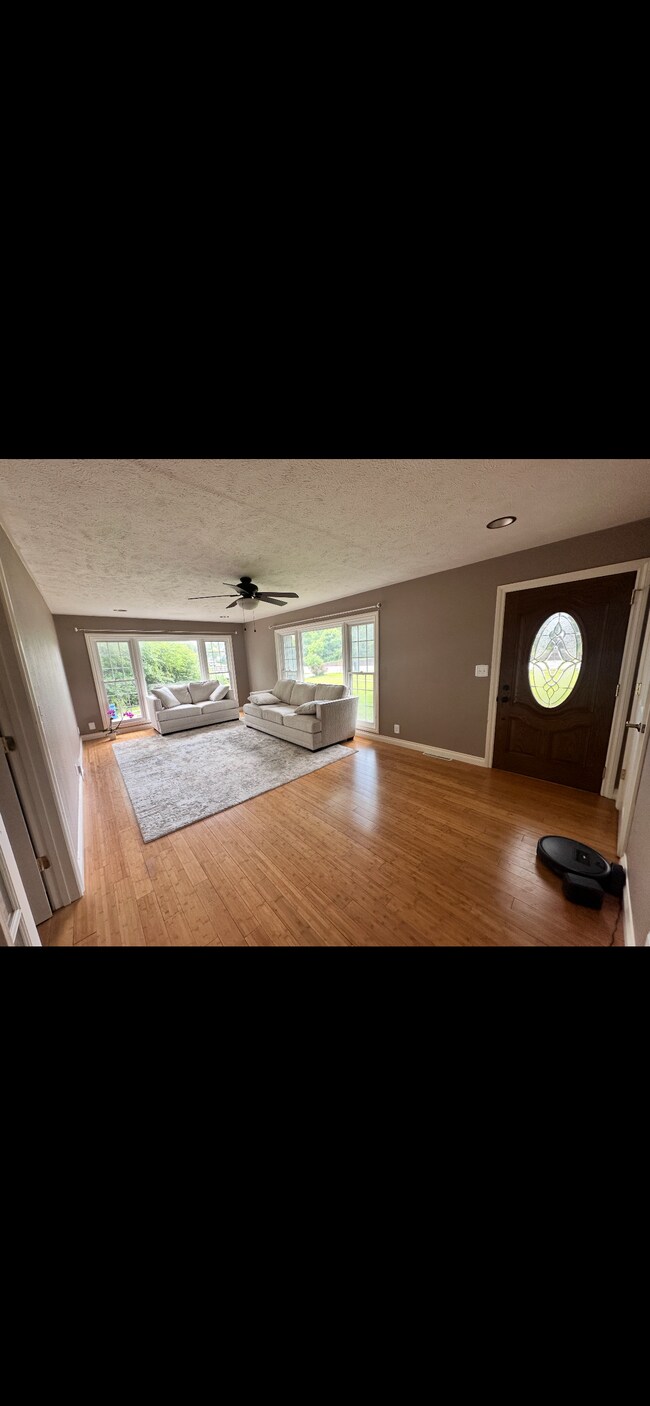 Foto del edificio - 7858 Erie St