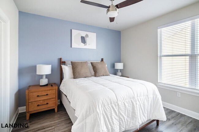 Building Photo - 1499 Central Park Blvd