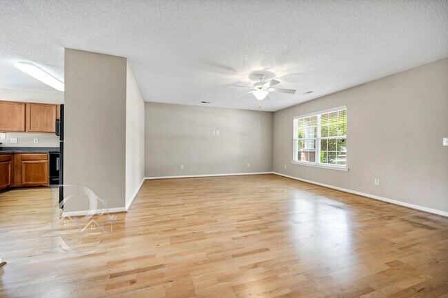 Building Photo - 80 Crossfox Ct