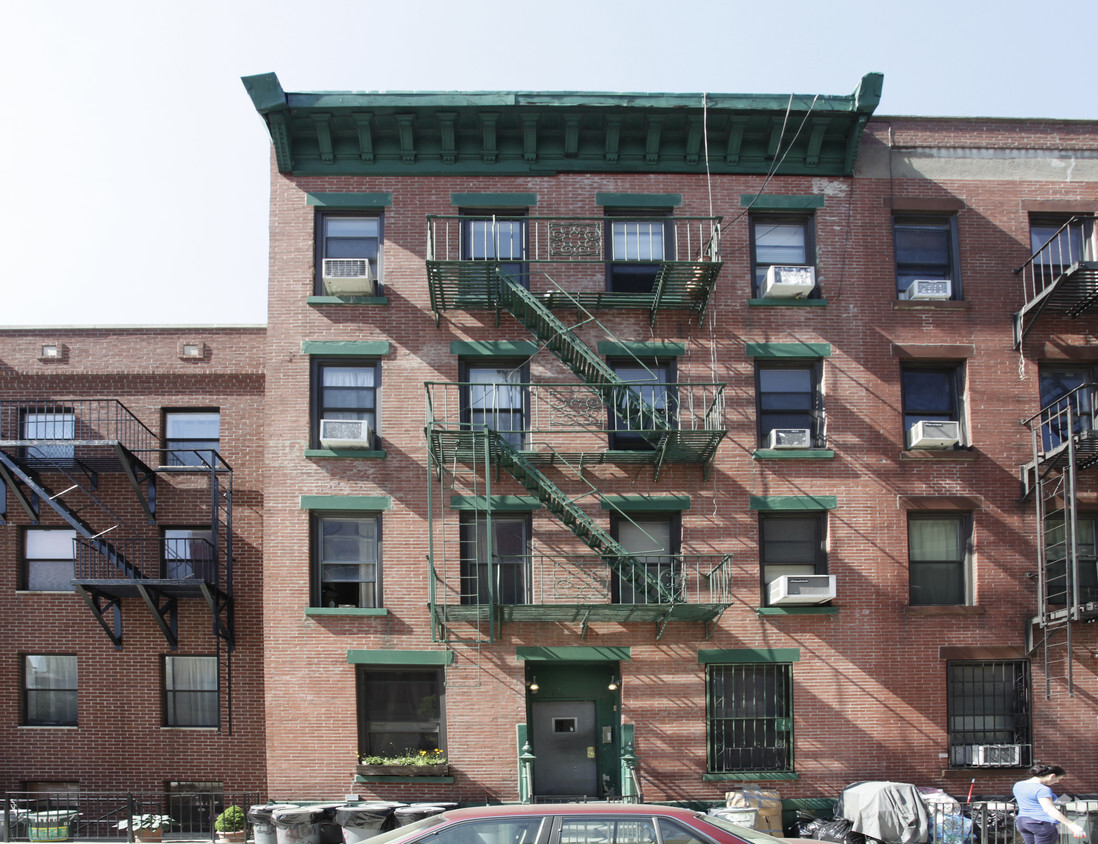 Building Photo - 110 Baltic St