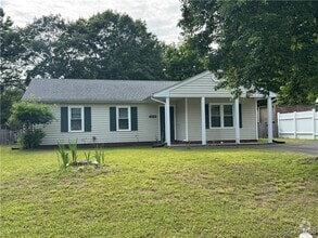 Building Photo - 10112 Molly Ln
