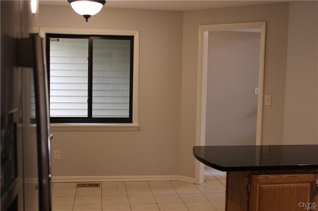 Foto del edificio - 4785 Huntwood Path