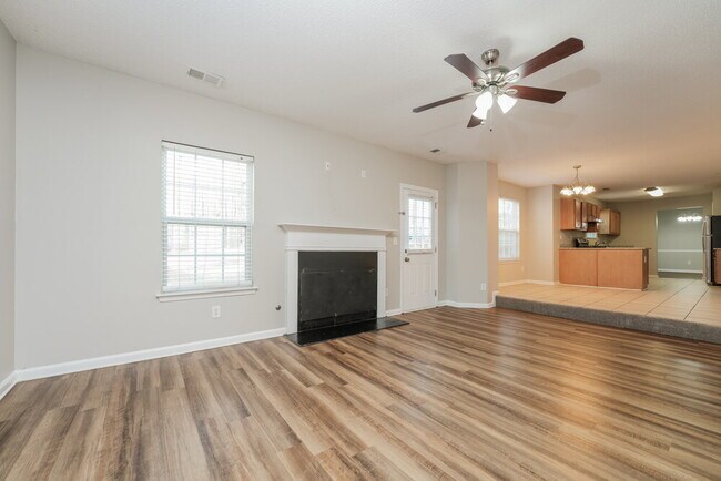 Building Photo - 4477 S River Cove