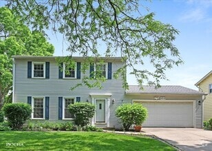 Building Photo - 1012 Bainbridge Dr