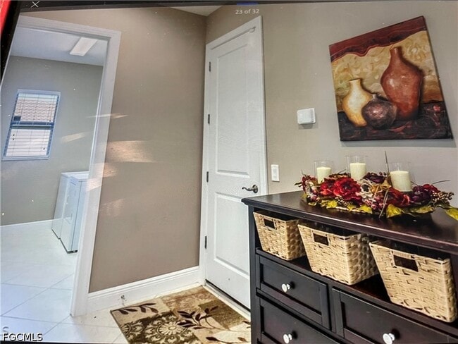 Building Photo - 12690 Fairington Way