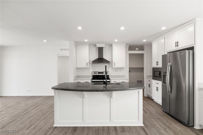 Foto del edificio - 6340 Glencove Ave