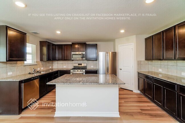 Building Photo - 8907 Taylor Grv