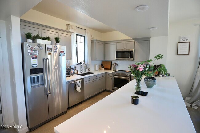Foto del edificio - 2315 N 52nd St
