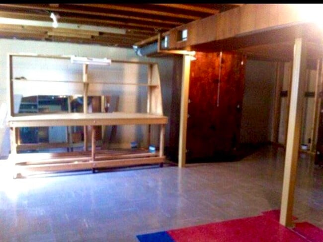 Foto del edificio - 531 Rogers Rd