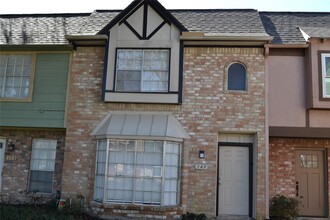 Building Photo - 11002 Hammerly Blvd