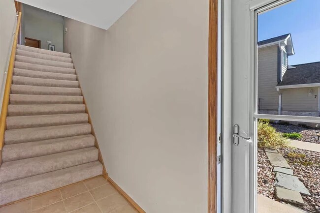 Foto del edificio - W240N2524 E Parkway Meadow Cir