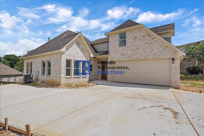 Building Photo - 206 Glen Trail