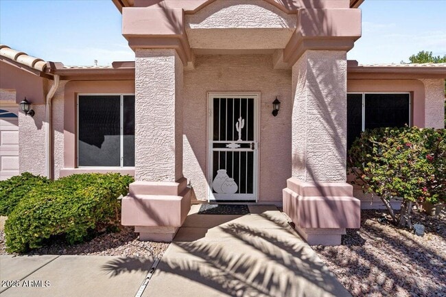 Building Photo - 20020 N 110th Dr