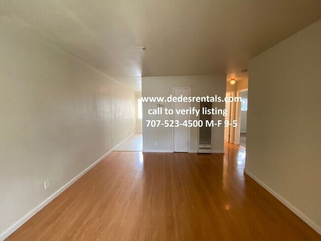 Foto del edificio - Second level unit in Rincon Valley.