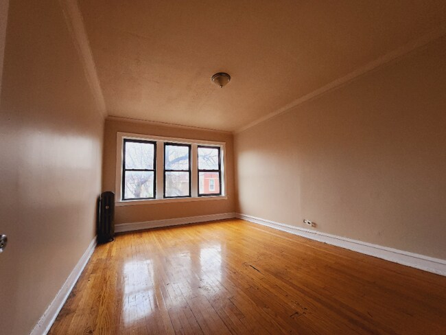 Foto del edificio - 418 W 70th St