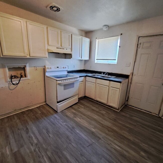 Photo - 2017 & 2019 Plow Lane Apartment