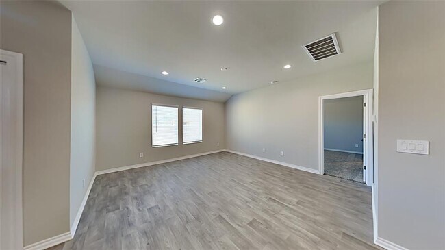 Foto del edificio - 4220 Colt Dr