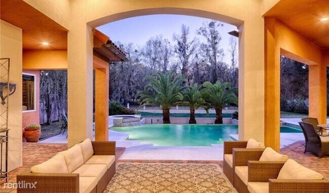 Foto del edificio - 6 br, 6 bath House - 27 Shore Rd