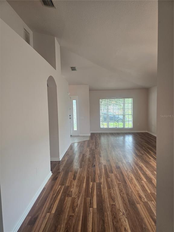 Foto del edificio - 31125 Hannigan Pl
