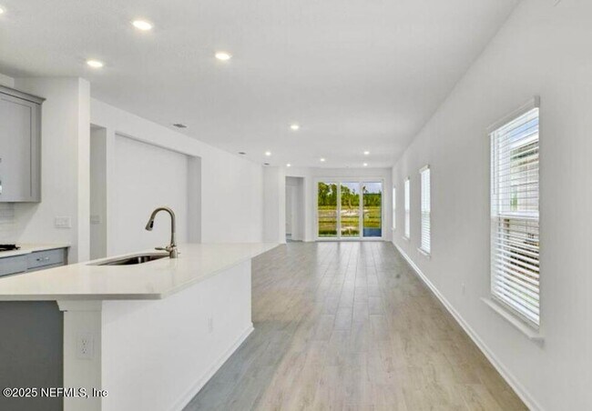 Foto del edificio - 81 Ripple Rd