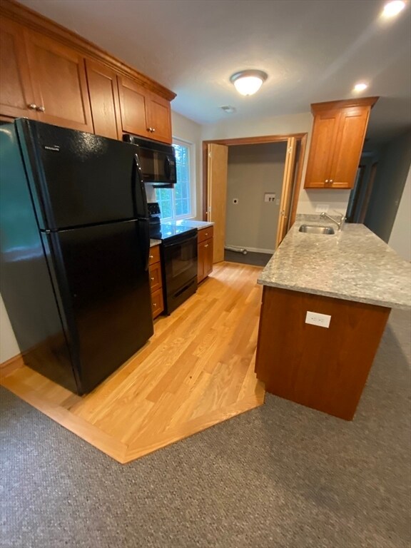 Foto del edificio - 5 Breakneck Hill Rd