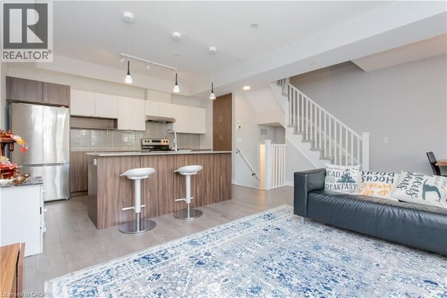 Building Photo - 1121 Cooke Blvd.