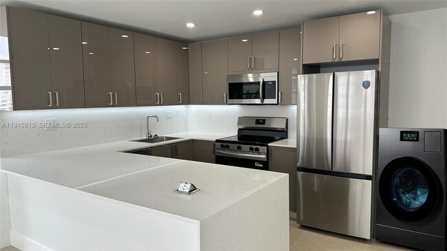 Building Photo - 2750 NE 183rd St