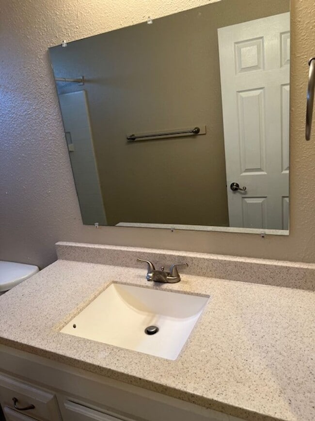 Building Photo - Beautifully Renovated 2 Bedroom 1-Bath Apartment – Private Patio • Downstairs Unit • Prime Location