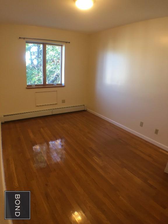 Foto del edificio - 6269 Forest Ave