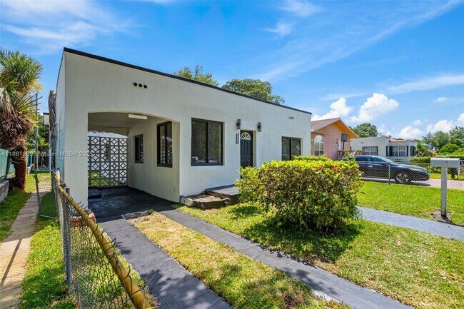 Foto del edificio - 1824 NW 47th St