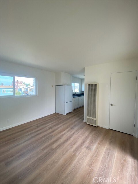 Foto del edificio - 16511 S Pacific Ave.