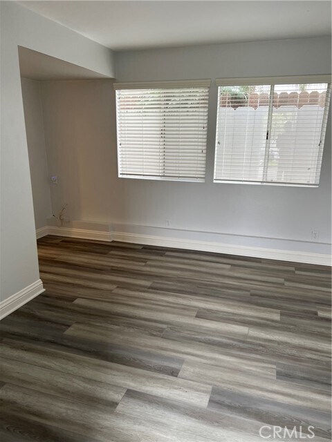Foto del edificio - 701 Larkspur Ave