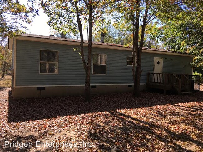 Building Photo - 2151 Waggoners Grove Church Rd