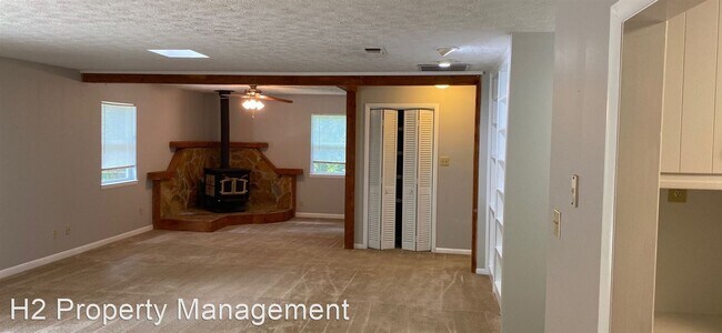 Building Photo - 3 br, 2 bath House - 2809 Glennis Court