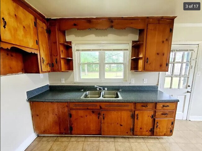 Foto del edificio - 2824 Mauldin St