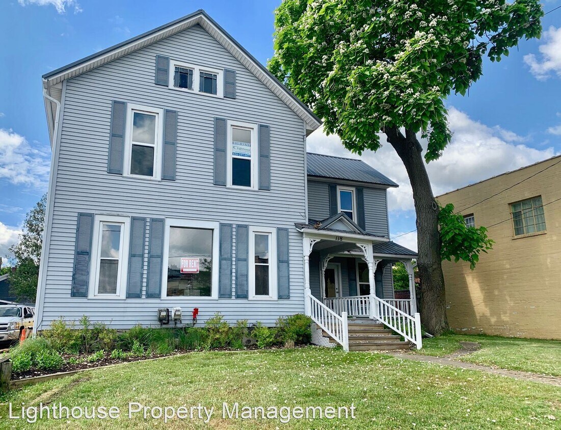 Primary Photo - 2 br, 1 bath House - 118 E. Court St