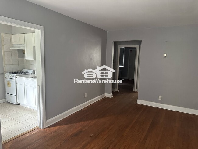 Building Photo - 6103 Chinquapin Pkwy