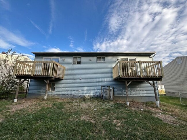 Photo - 11881 Hitchcock Dr House